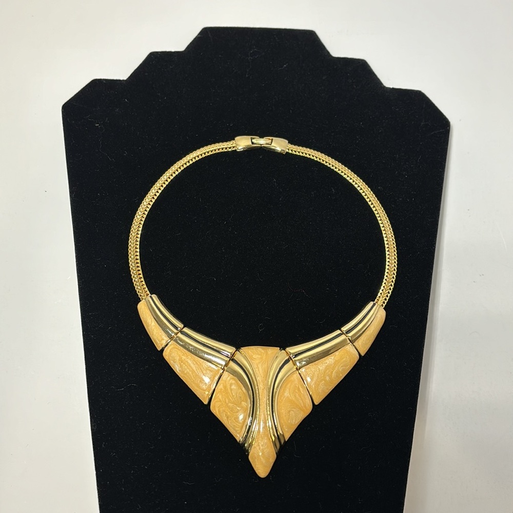 Choker Bib Necklace Enamel Gold Tone VTG Marbled Cream Enamel Statement Deco